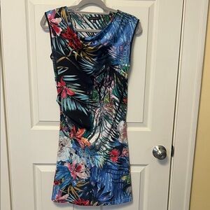 Jonathan Martin Tropical Print Mini Dress - Blue and Red